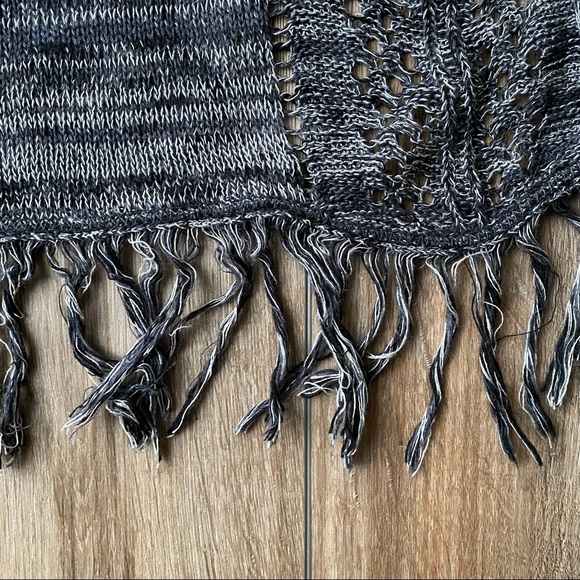 Knit Vest - Picture 6 of 12